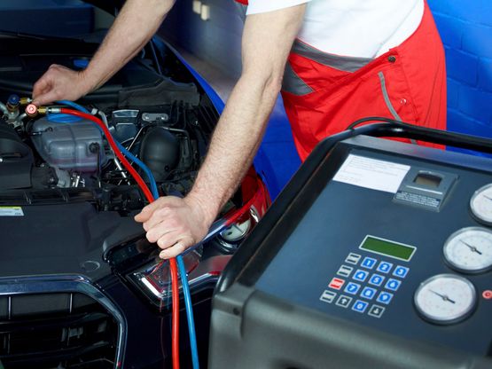 K & M Motorentechnik GbR in Lüneburg Leistungen Klimaanlagen 06