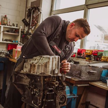 K & M Motorentechnik GbR in Lüneburg über uns Werkstatt 22